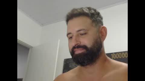 Snapshot of musosc chatting on 02-17-25, 11:42 musosc online show from 02-17-25, 11:42