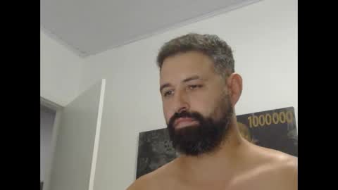 Snapshot of musosc chatting on 03-12-25, 10:39 musosc online show from 03-12-25, 10:39