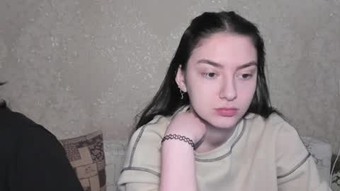 cute couple online show from 05-04-26, 11:34