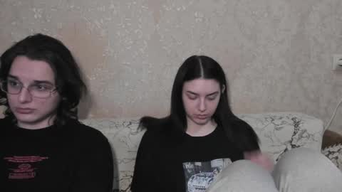 cute couple online show from 05-13-26, 07:28