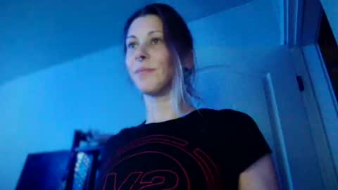 ghost mantis online show from 06-01-26, 07:43