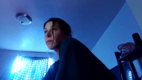 ghost mantis online show from 06-02-26, 05:53