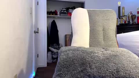 Ask about cum in PVT online show from 03-10-25, 04:28