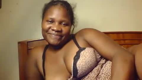 mwekas568403 online show from 10-15-25, 06:30