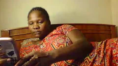 mwekas568403 online show from 12-21-25, 04:08