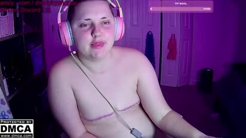 Snapshot of mxgoddex chatting on 03-11-25, 06:10 Caidra online show from 03-11-25, 06:10