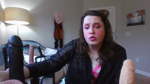 Mx Charlotte online show from 12-19-24, 04:13