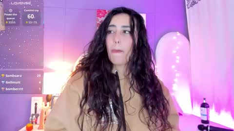 my_aleja_ online show from 01-05-26, 05:27