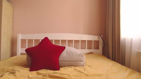 Snapshot of my_hannah chatting on 03-27-26, 02:06 Hannah welcome online show from 03-27-26, 02:06