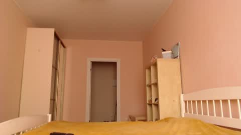Hannah  welcome  online show from 06-25-26, 11:37