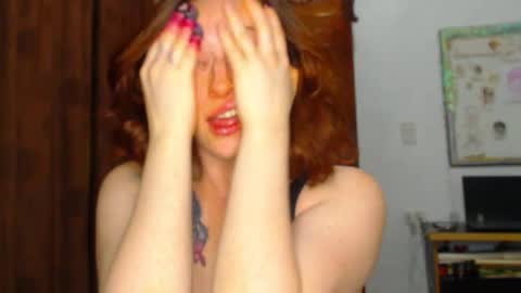     sara      i know you love me xoxox     online show from 03-25-26, 07:03