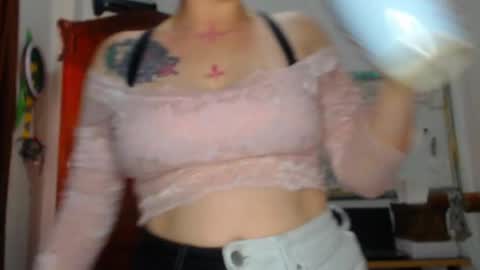     sara      i know you love me xoxox     online show from 03-26-26, 07:52