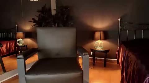 Maite online show from 02-21-25, 03:54