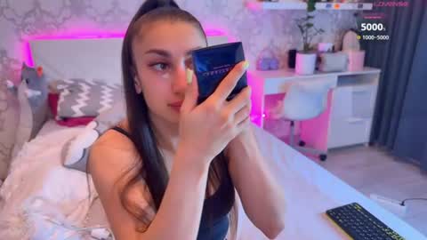 Naomi online show from 07-08-26, 06:56