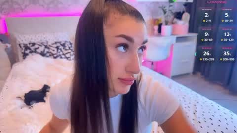 Naomi online show from 07-20-26, 07:49
