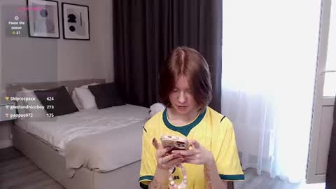 Lana online show from 07-09-26, 11:03