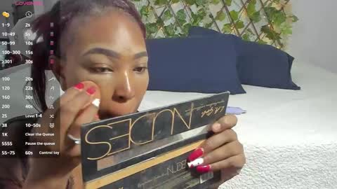 Snapshot of myblackdope_ chatting on 10-12-25, 12:59 Samanta online show from 10-12-25, 12:59