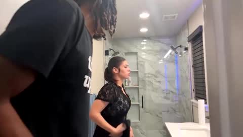 Snapshot of mycreamydreams chatting on 01-31-25, 01:54 mycreamydreams online show from 01-31-25, 01:54