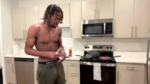 Snapshot of mycreamydreams chatting on 03-03-25, 03:41 mycreamydreams online show from 03-03-25, 03:41