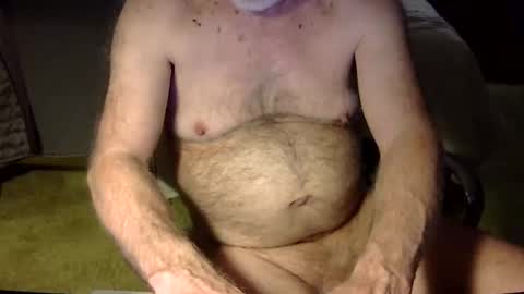 Snapshot of mydiboi chatting on 03-31-26, 05:19 r-glenn-01 online show from 03-31-26, 05:19