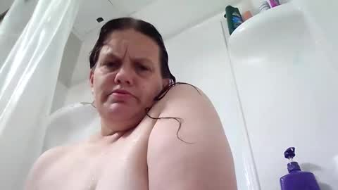 myemailpaper online show from 10-16-25, 03:24