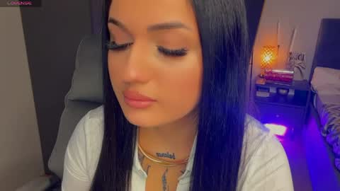 Snapshot of mygoddesshecate chatting on 05-08-26, 04:56 Hecate online show from 05-08-26, 04:56