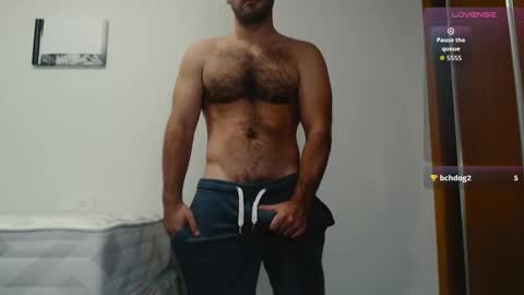 Juan  OF  myhairymacho online show from 11-04-25, 04:39