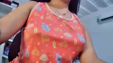 Snapshot of myhoney_hot chatting on 01-19-25, 01:22 myhoney_hot online show from 01-19-25, 01:22