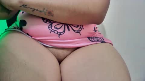 Snapshot of myhoney_hot chatting on 04-19-26, 11:53 myhoney_hot online show from 04-19-26, 11:53