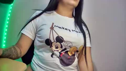 Snapshot of myhoney_hot chatting on 04-19-26, 06:32 myhoney_hot online show from 04-19-26, 06:32