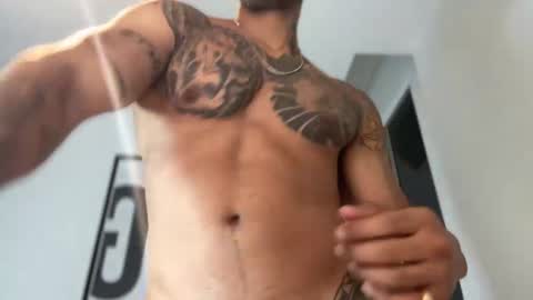 Myke esthetic online show from 02-04-25, 02:07