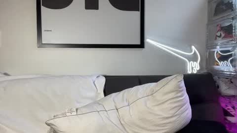 Myke esthetic online show from 10-01-25, 09:43