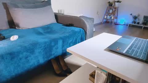 Anda online show from 03-25-26, 11:00