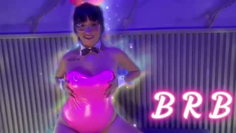 Snapshot of mylittle_princess chatting on 09-15-25, 12:05 Kathe online show from 09-15-25, 12:05
