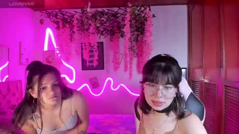 helen online show from 12-15-24, 03:45