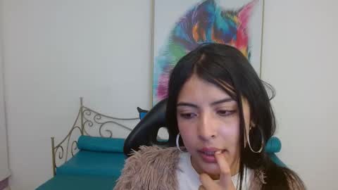 Milu 3 online show from 11-10-25, 08:41