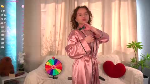 Monique with Curls online show from 05-08-26, 06:19