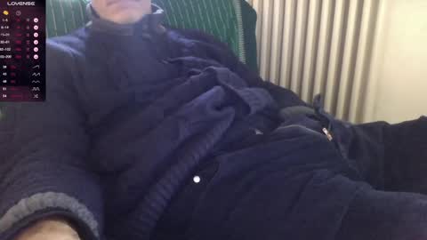 Snapshot of mynakedbeach chatting on 12-27-24, 01:07 Bi sexy guy lovense hush is on private is open or password show tip if you like. online show from 12-27-24, 01:07