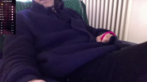 Snapshot of mynakedbeach chatting on 12-30-24, 11:26 Bi sexy guy lovense hush is on private is open or password show tip if you like. online show from 12-30-24, 11:26