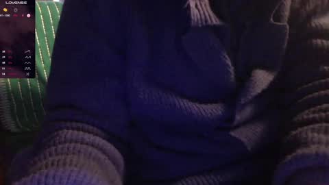Snapshot of mynakedbeach chatting on 12-31-24, 03:31 Bi sexy guy lovense hush is on private is open or password show tip if you like. online show from 12-31-24, 03:31