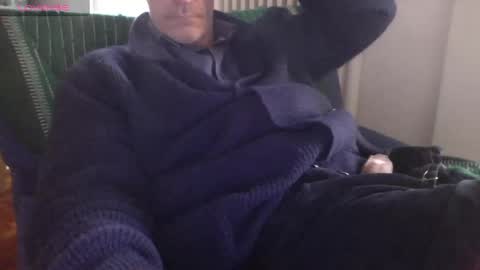 Snapshot of mynakedbeach chatting on 03-07-25, 04:33 Bi sexy guy lovense hush is on private is open or password show tip if you like. online show from 03-07-25, 04:33