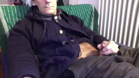 Bi sexy guy lovense hush is on private is open or password show tip if you like. online show from 03-27-26, 12:49