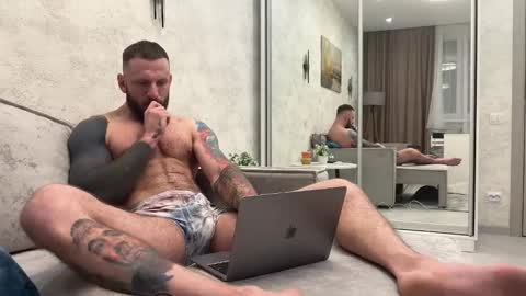 Snapshot of mynameismartin chatting on 12-07-24, 01:40 mynameismartin online show from 12-07-24, 01:40