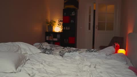 Sima online show from 12-19-24, 05:50