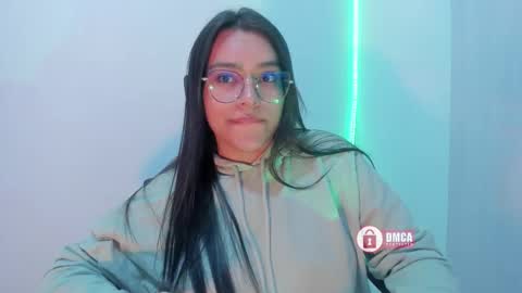 Bella online show from 09-10-25, 07:08