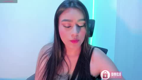 Bella online show from 10-24-25, 05:37