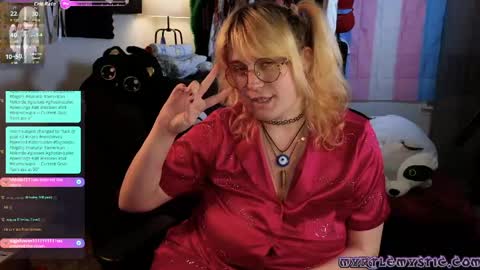 Snapshot of myrtlemystic chatting on 03-29-26, 10:37 Myrtle Faust online show from 03-29-26, 10:37