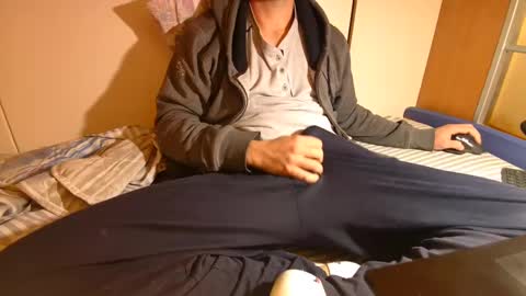 Ben online show from 12-19-24, 05:40