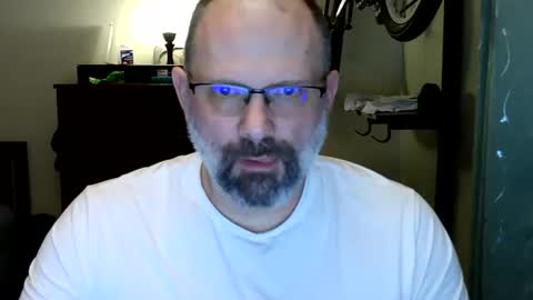 Snapshot of mysecretaccount0311 chatting on 10-31-25, 04:13 Tony online show from 10-31-25, 04:13