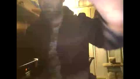 Snapshot of mysex_friend chatting on 12-25-24, 07:03 mysex_friend online show from 12-25-24, 07:03